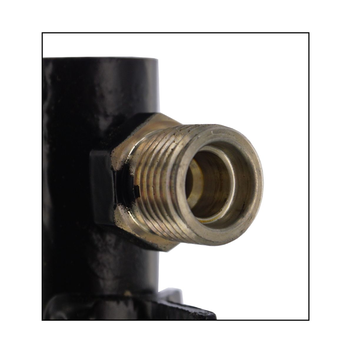 AMERICAN AIR - Condensador De Ac 12" x 26"  Universal.