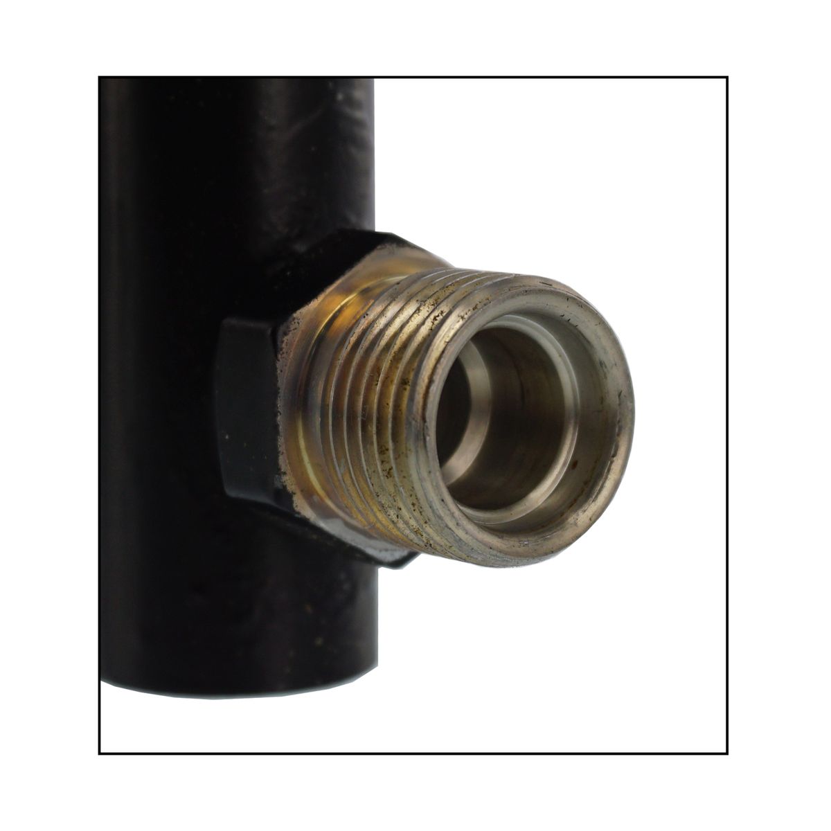 AMERICAN AIR - Condensador De Ac 12" x 26"  Universal.