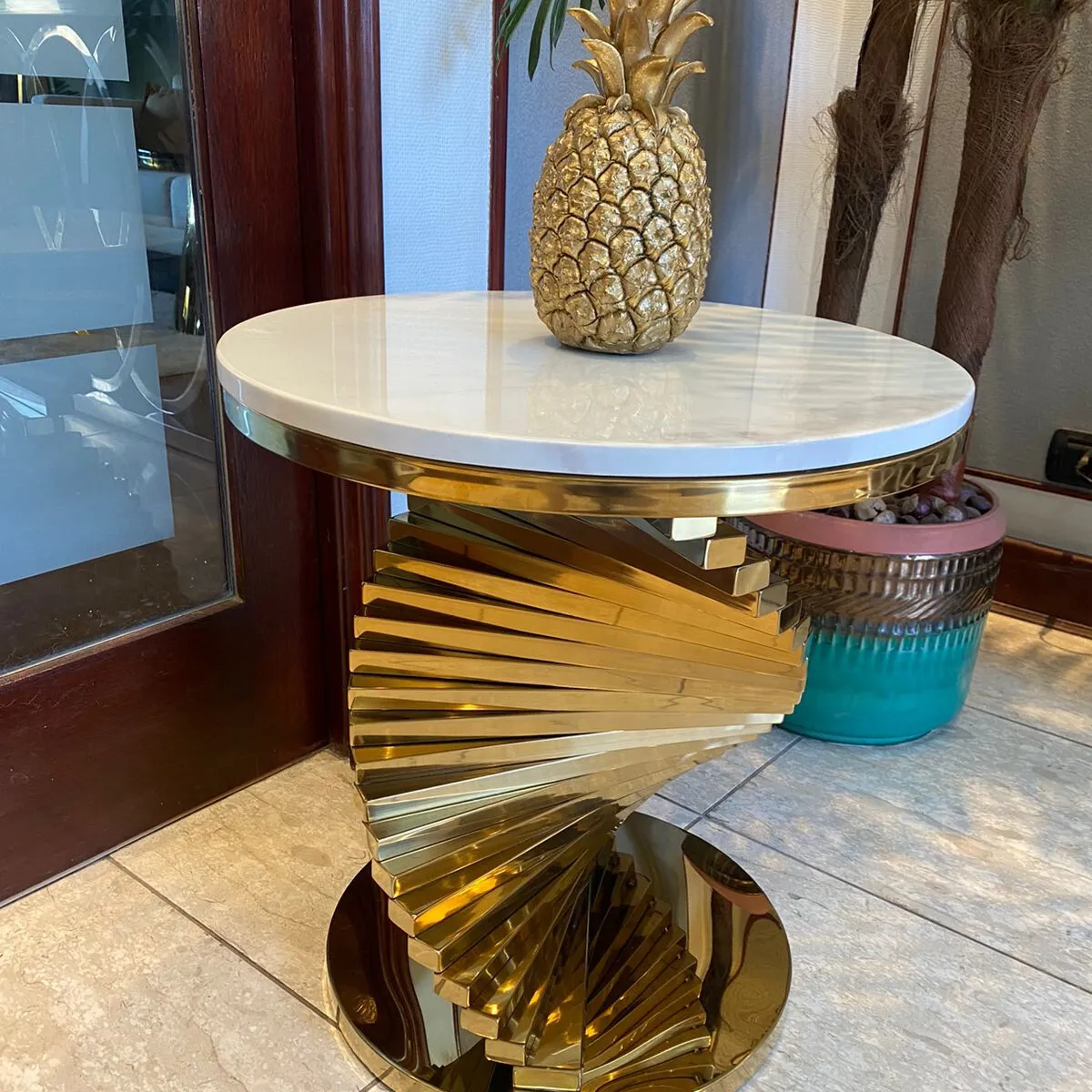 GENERICO - Mesa Lateral Hercules Dorado Blanco Estambul Design.