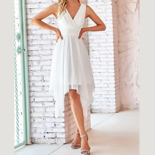 ARRAKASTA - Vestido blanco falda asimétrica