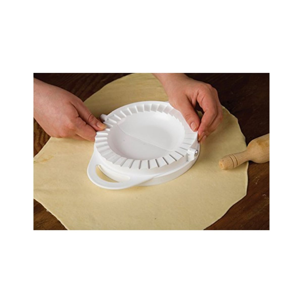 GENERICO - Molde Empanada 18cm Semicirculo Cortador de Masa Cocina