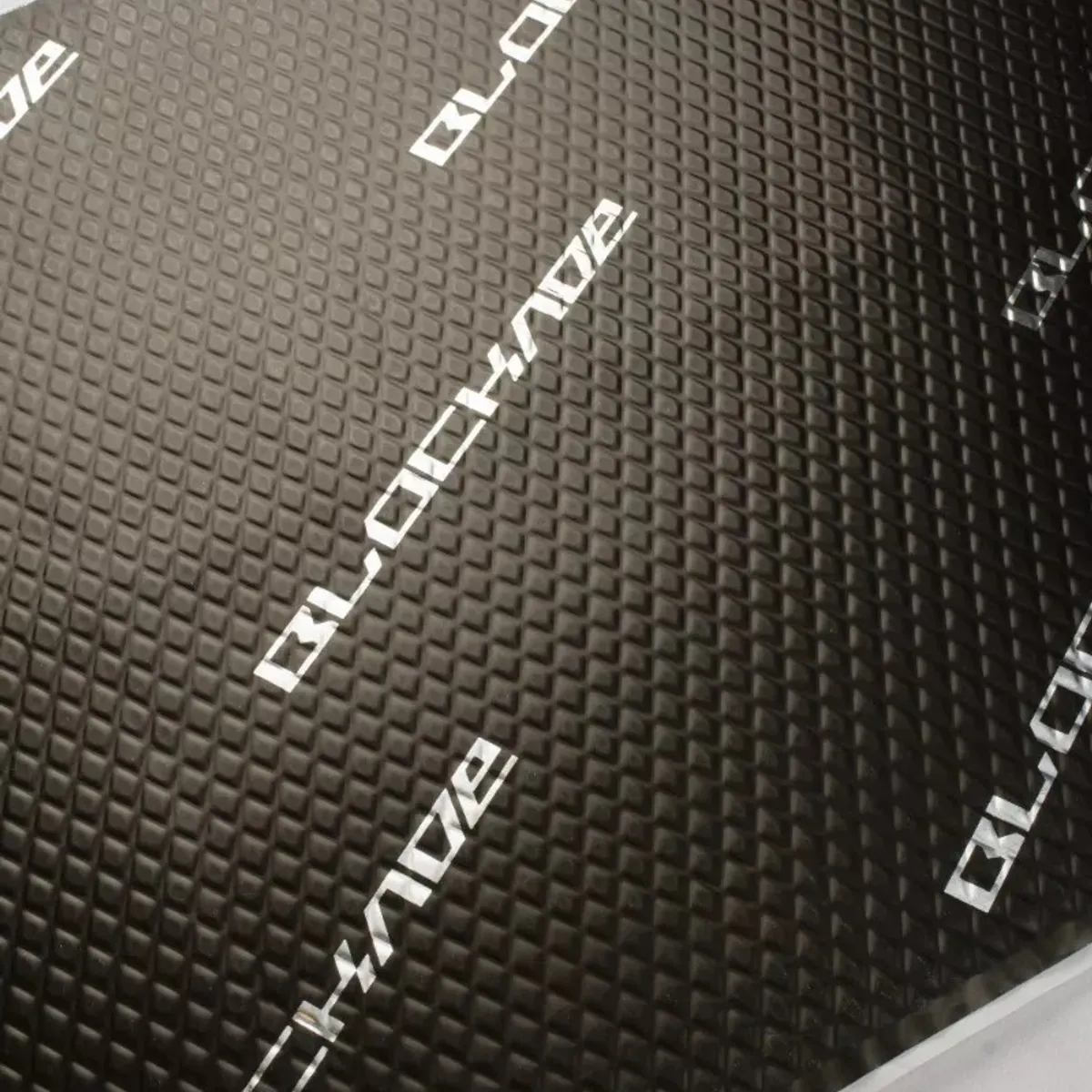 BLOCKADE - Aislante Acustico Autos Láminas Insonorizantes Caja 10u