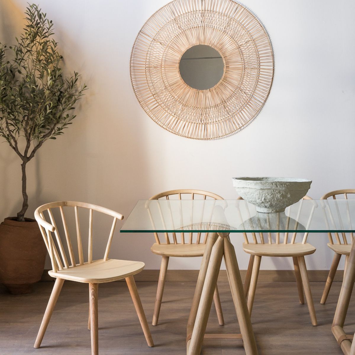 AMOBLE - Espejo Vivan  Amoblé.…