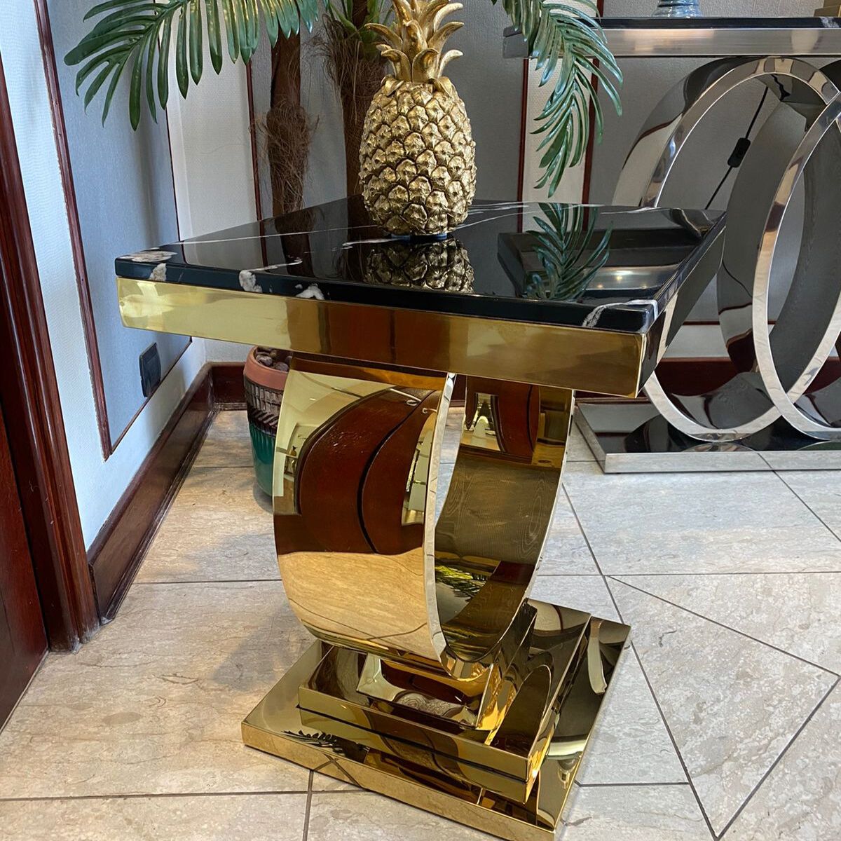 GENERICO - Mesa Lateral Zeus Dorado Negro Estambul Design