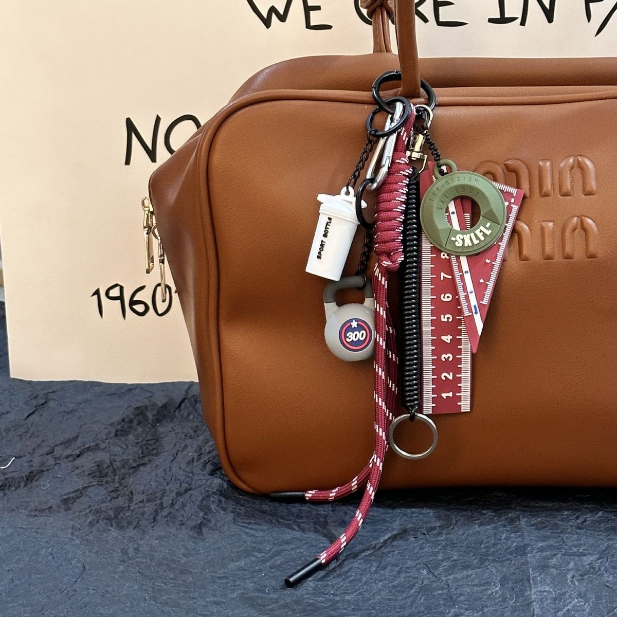 TIOZONEY - Llavero Colgante Decoración Bolsos Mochilas