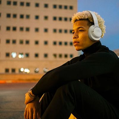 Imagen 2 del producto Audifono Inalambrico Tune 720 BT Over Ear Blanco