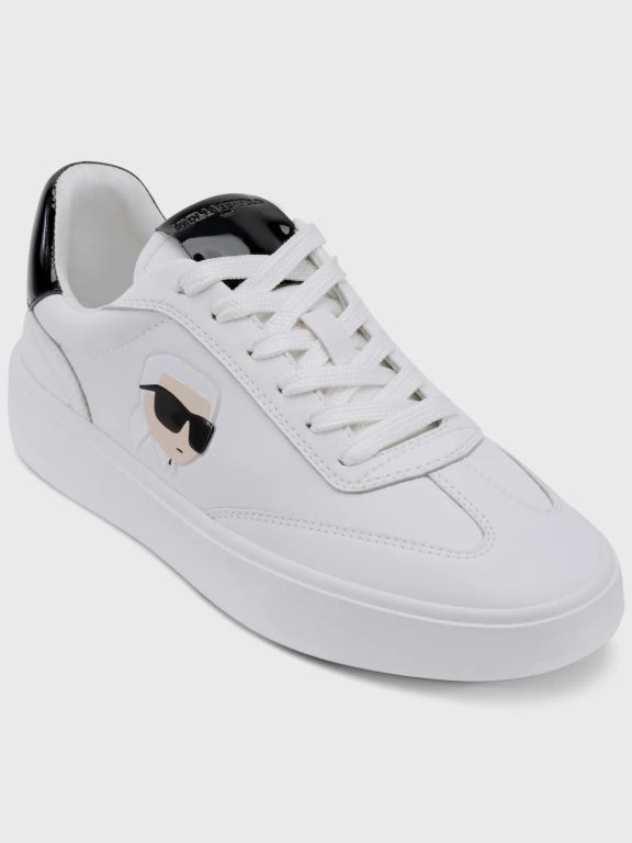 Zapatillas con cordones - Sumava