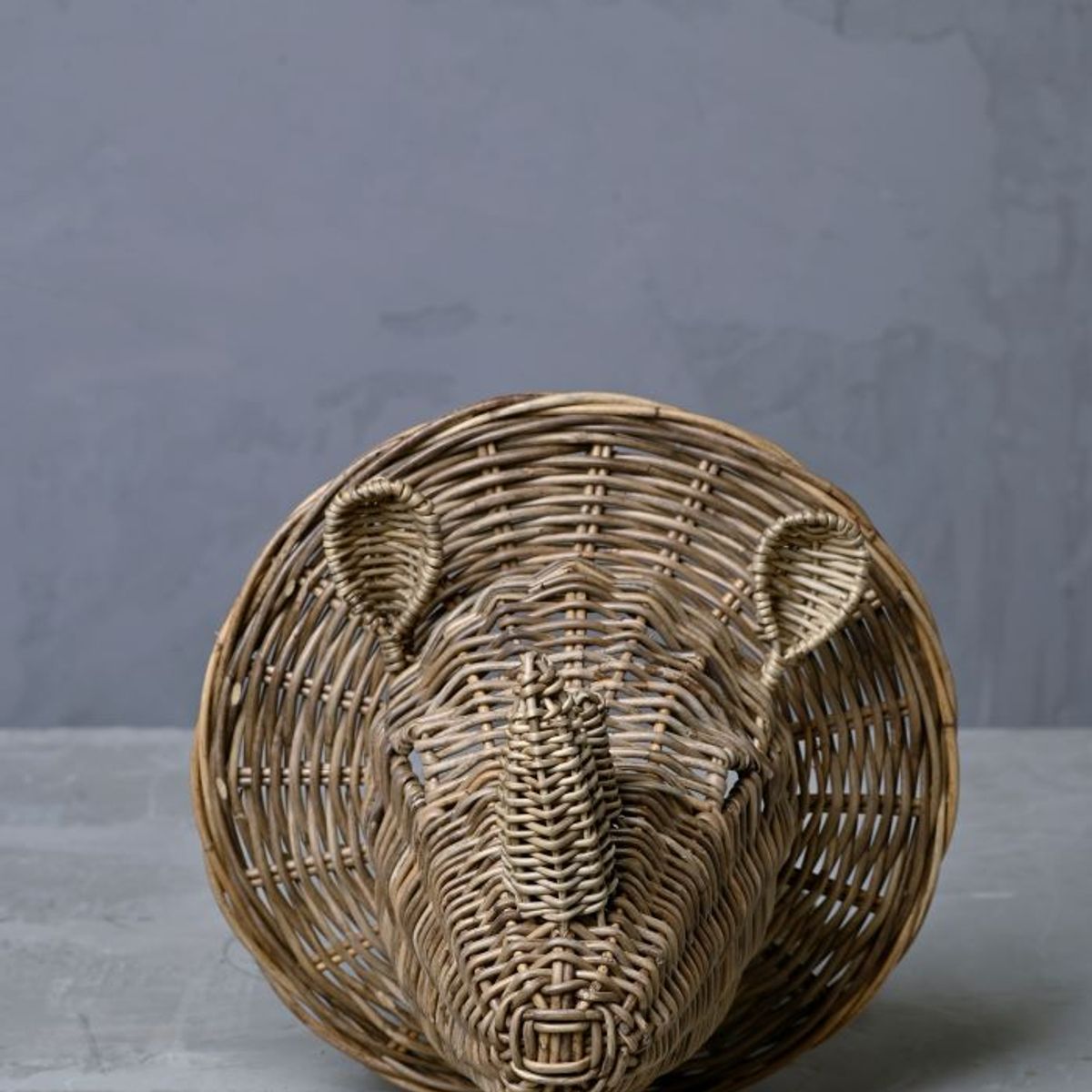 DECOMUEBLES - Cabeza de Rino Ratán