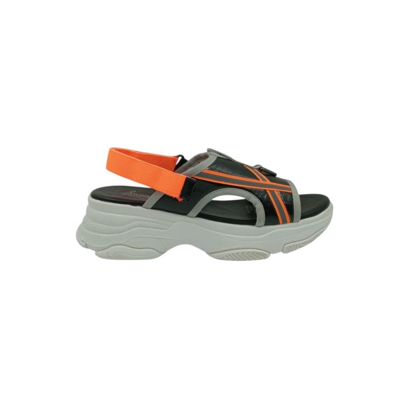 HERIEL - Sandalia Negra Deportiva Plataforma.
