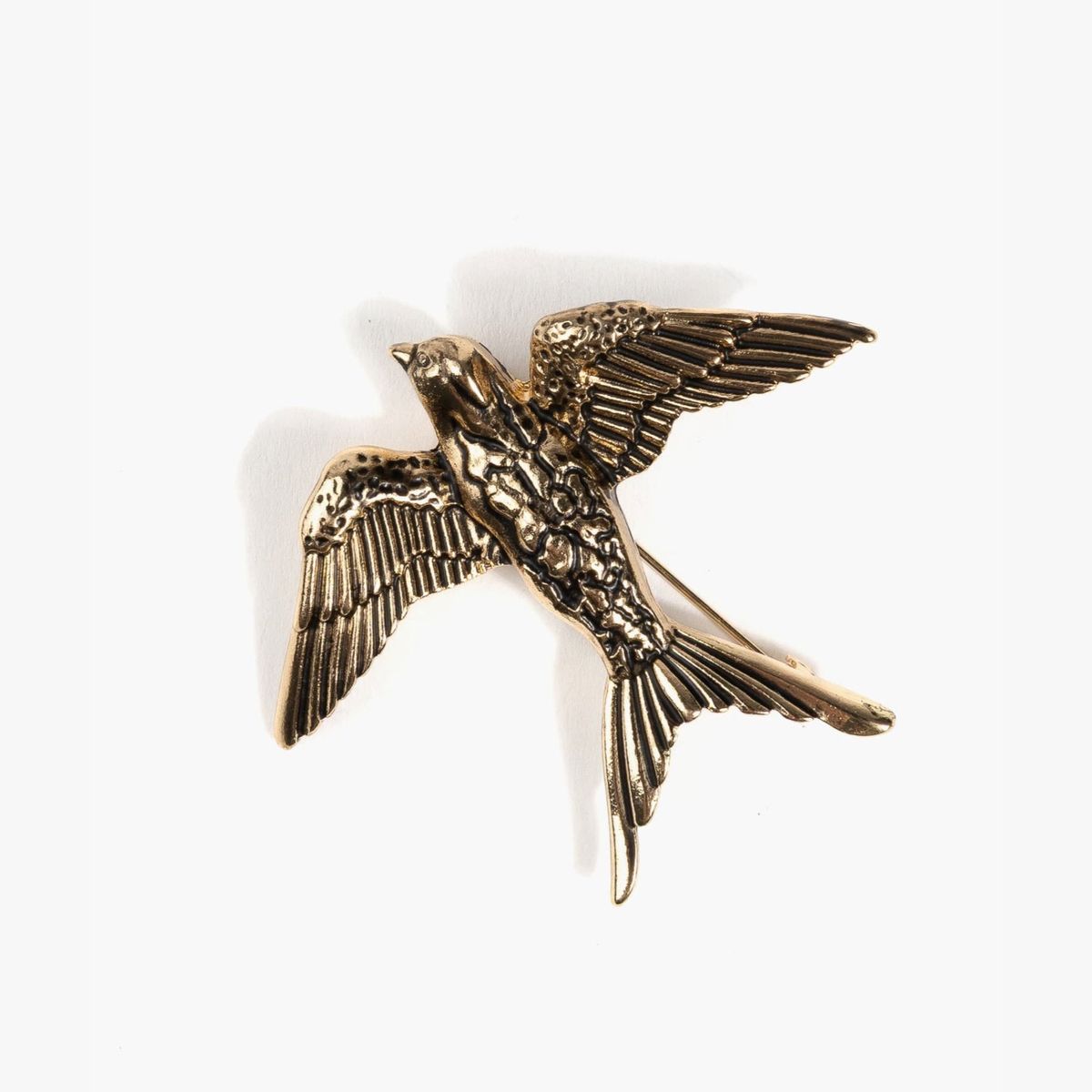 LOUNGE - Prendedor Mujer Pájaro