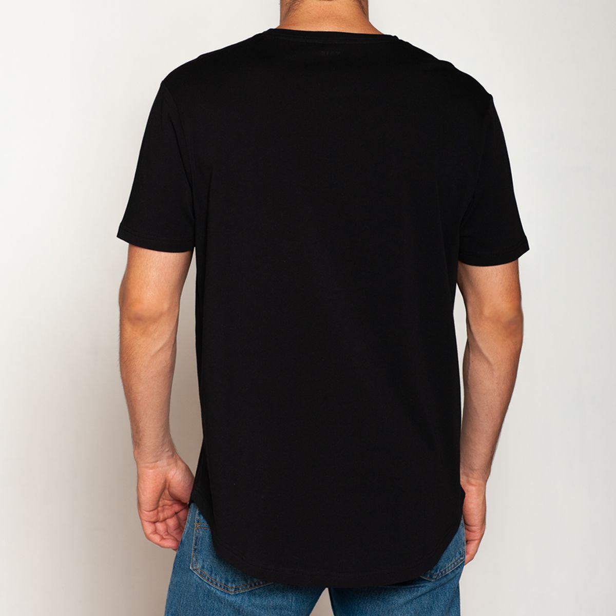 TAIS - Polera Algodón Regular Fit Negro Tais