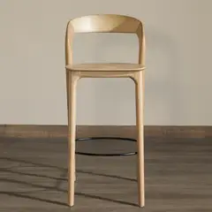 FORASTERO - Taburete Carpino Claro