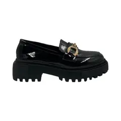 HERIEL - Mocasín Negro y Beige Charol.