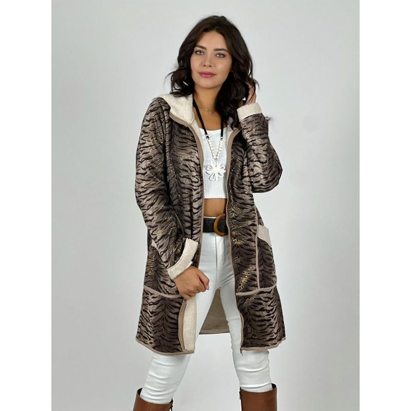 ENIGMATICA BOUTIQUE - Chaqueta Gamuza con Chiporro Print Cebra Beige.
