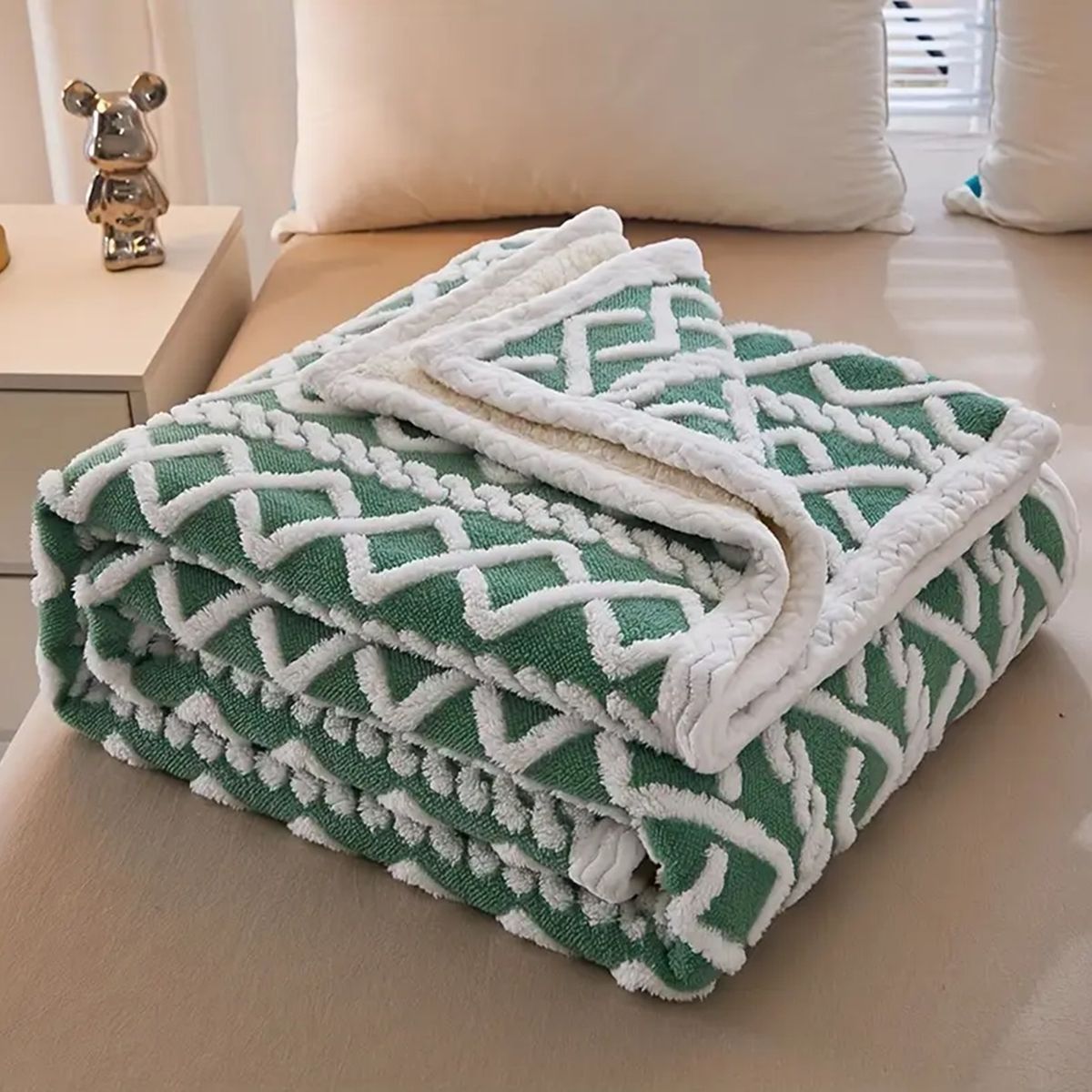GENERICO - Frazada Sherpa Texturizada Diseño Premium Polar 160x220cm.