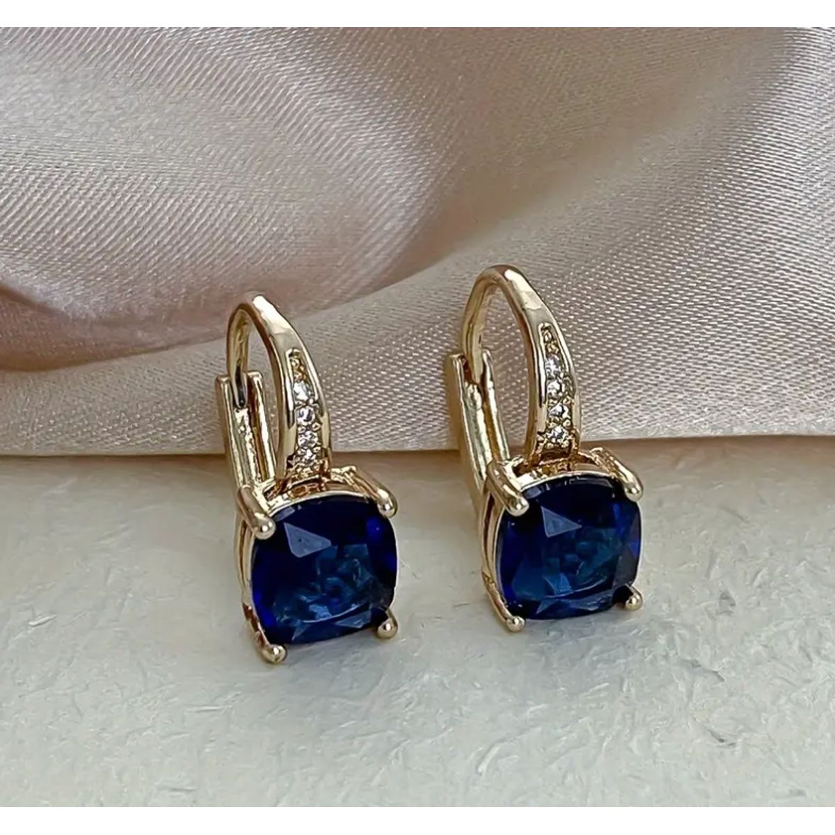 GENERICO - Aros azul Zafiro con circonitas