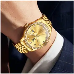 STARTECHOFFICE - Reloj Hombre Diseño Clásico Dorado con Movimiento de Cuarzo.-