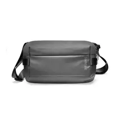 TOMTOC - Bolso Sling Compacto Explorer-T21 Mediano 7L para 11 - Negro