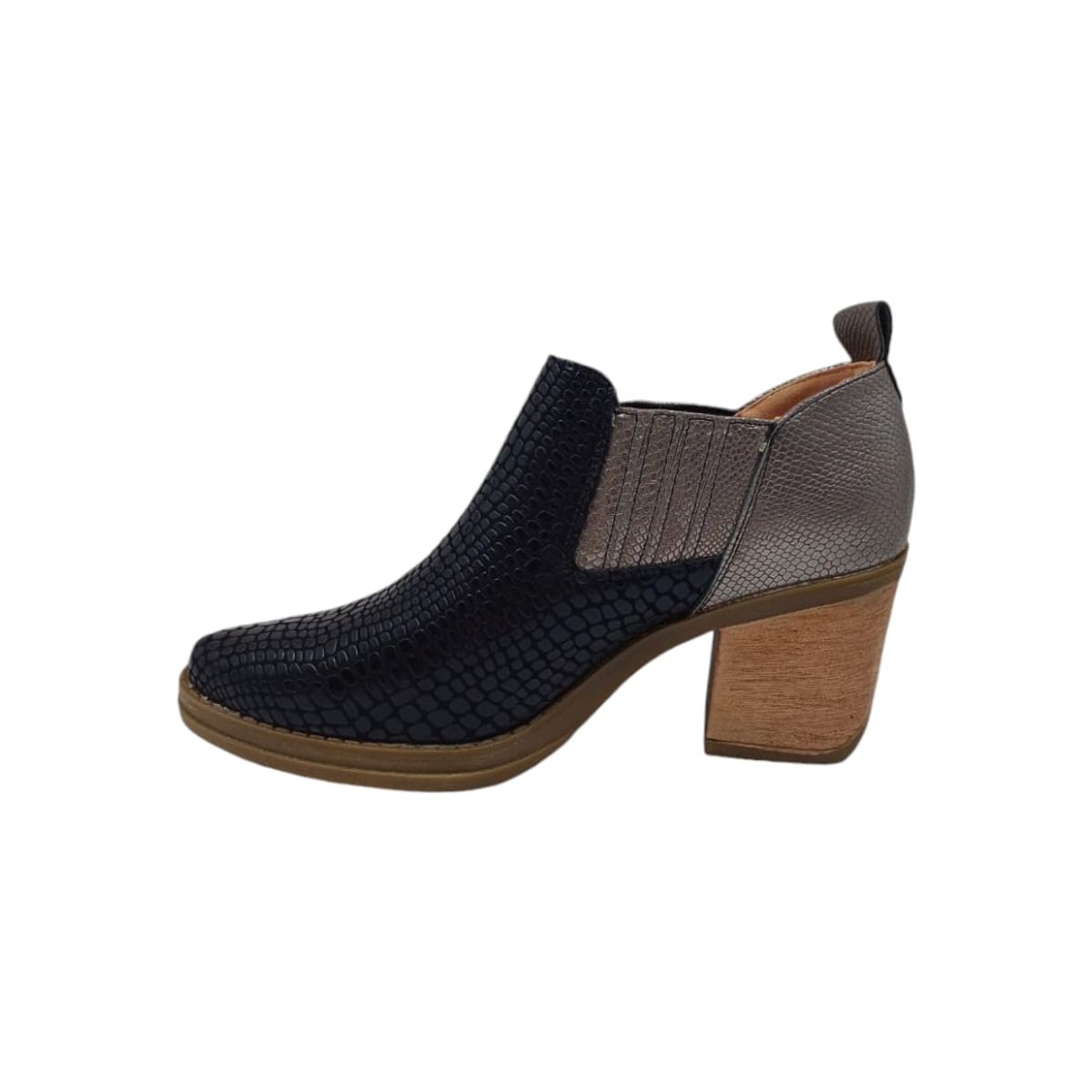 HERIEL - Zapato Negro Taco Mujer