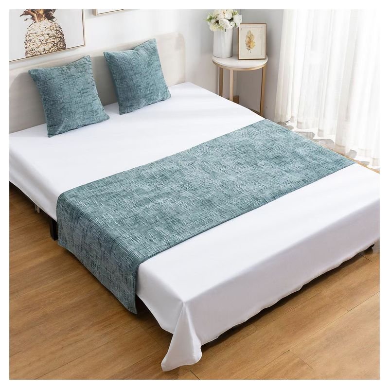 GENERICO - Set Piecera Chenille Menta + 2 Fundas cm  2 Plazas o King