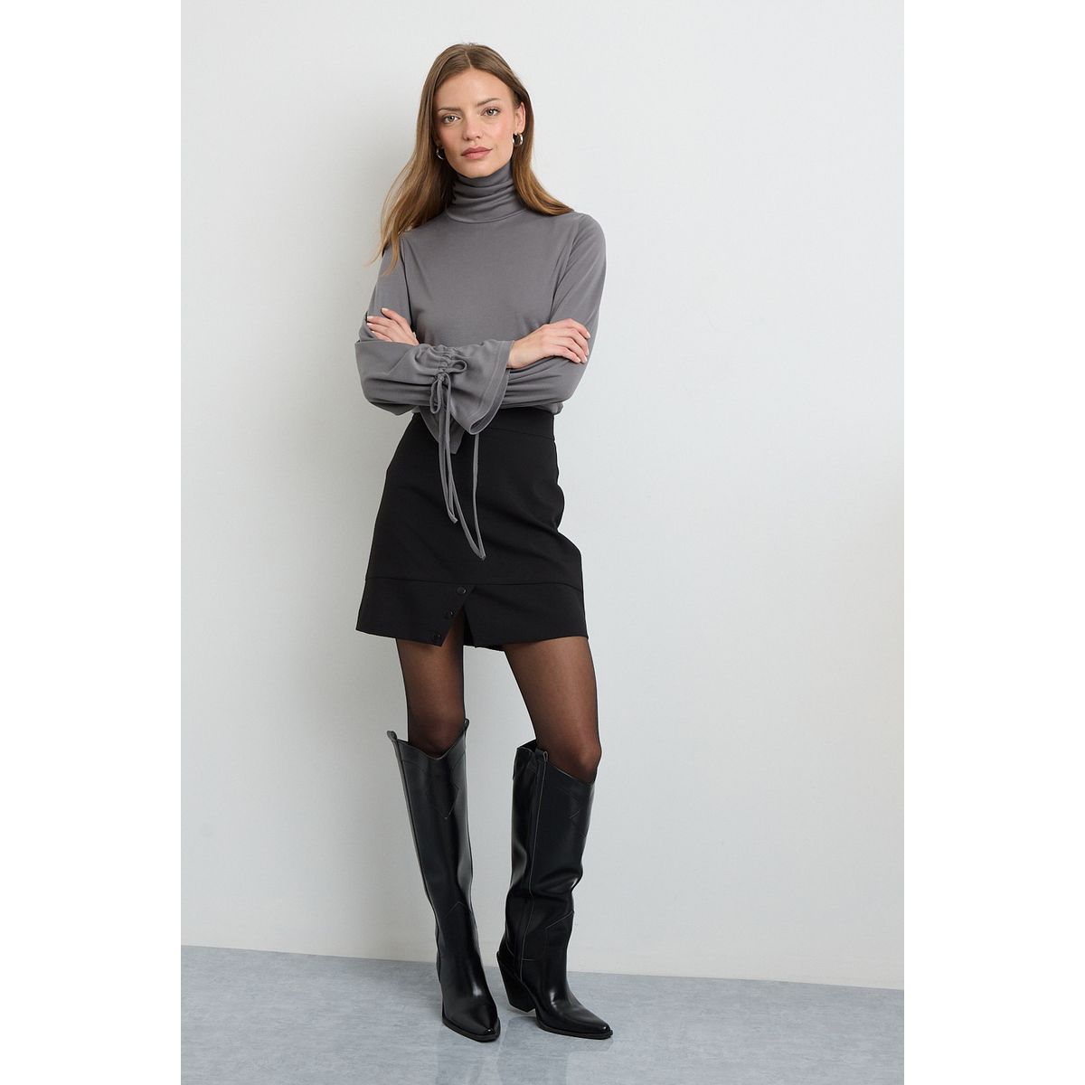 IO - Falda Corta Negro Mujer Io