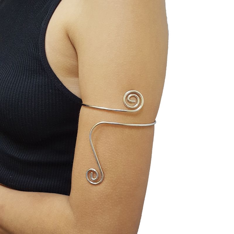 GENERICO - Brazalete  Pulsera Fantasía Para Brazo Ajustable Crespo