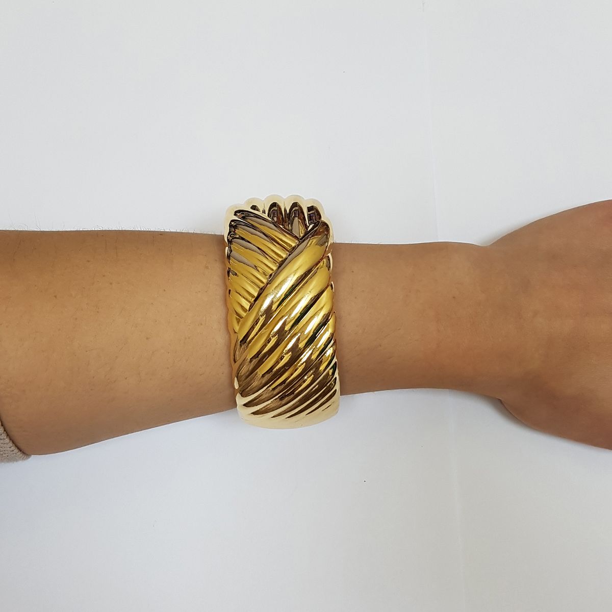 GENERICO - Brazalete  Pulsera Fantasía Elegancia Kari