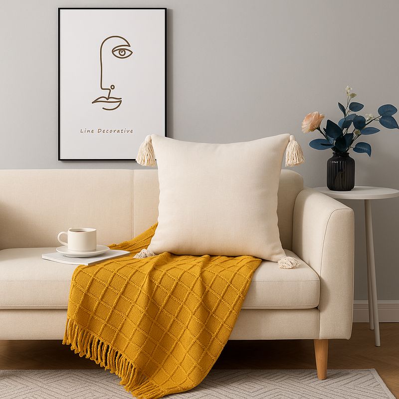 ALTERNATIVE - Funda De Cojín 45x45cm Diseño Delicado Beige Con Borlas 615