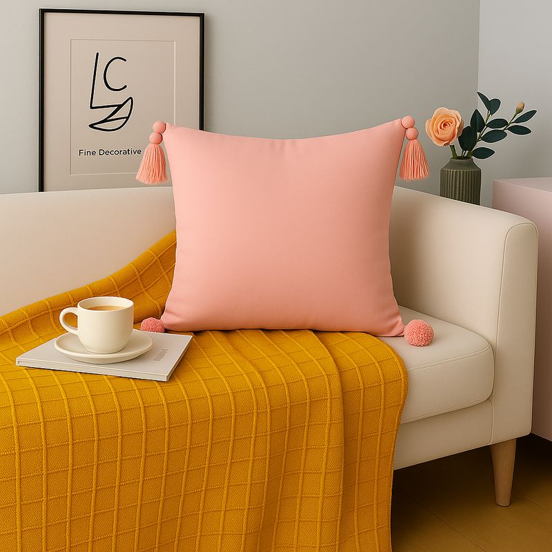 ALTERNATIVE - Funda Cojín Rosa - 45x45 cm Diseño Delicado con Borlas - 615