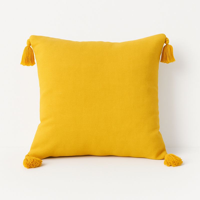 ALTERNATIVE - Funda Decorativa 45x45 cm - Amarillo y Borlas Chic - 615