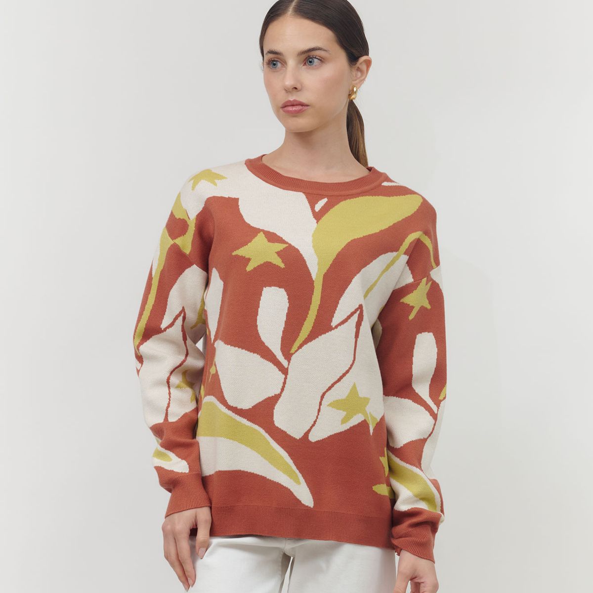 GUINDA - Sweater cuello redondo colores fuertes Iza Guinda