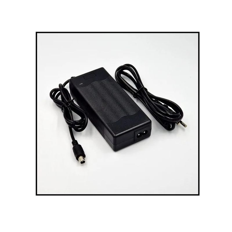 DM - CARGADOR PARA SCOOTER 36V 2A PUNTA XIAOMI