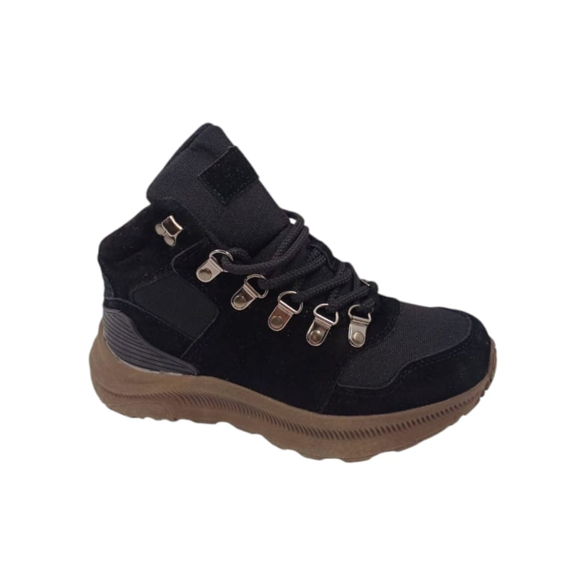 HERIEL - Zapatilla Outdoor Negra Mujer
