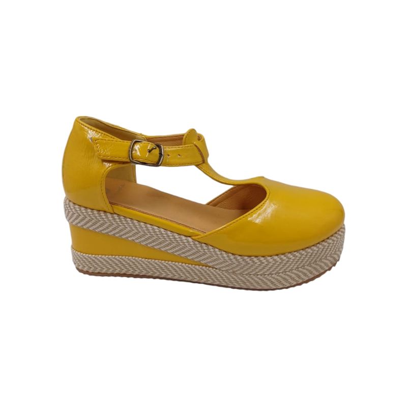 HERIEL - Zapato Panchita Amarillo Charol.