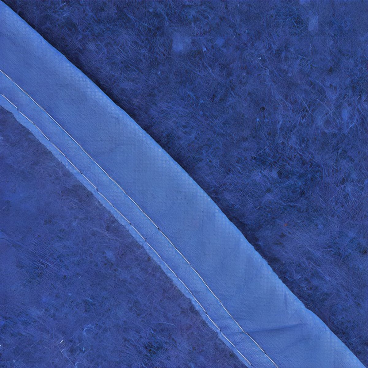 PLUMETTI - Frazada Térmica Single  Líneas Azul  Plumetti