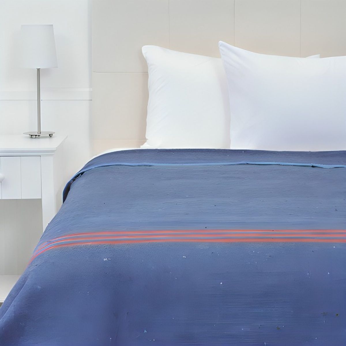 PLUMETTI - Frazada Térmica Queen  Líneas Azul  Plumetti