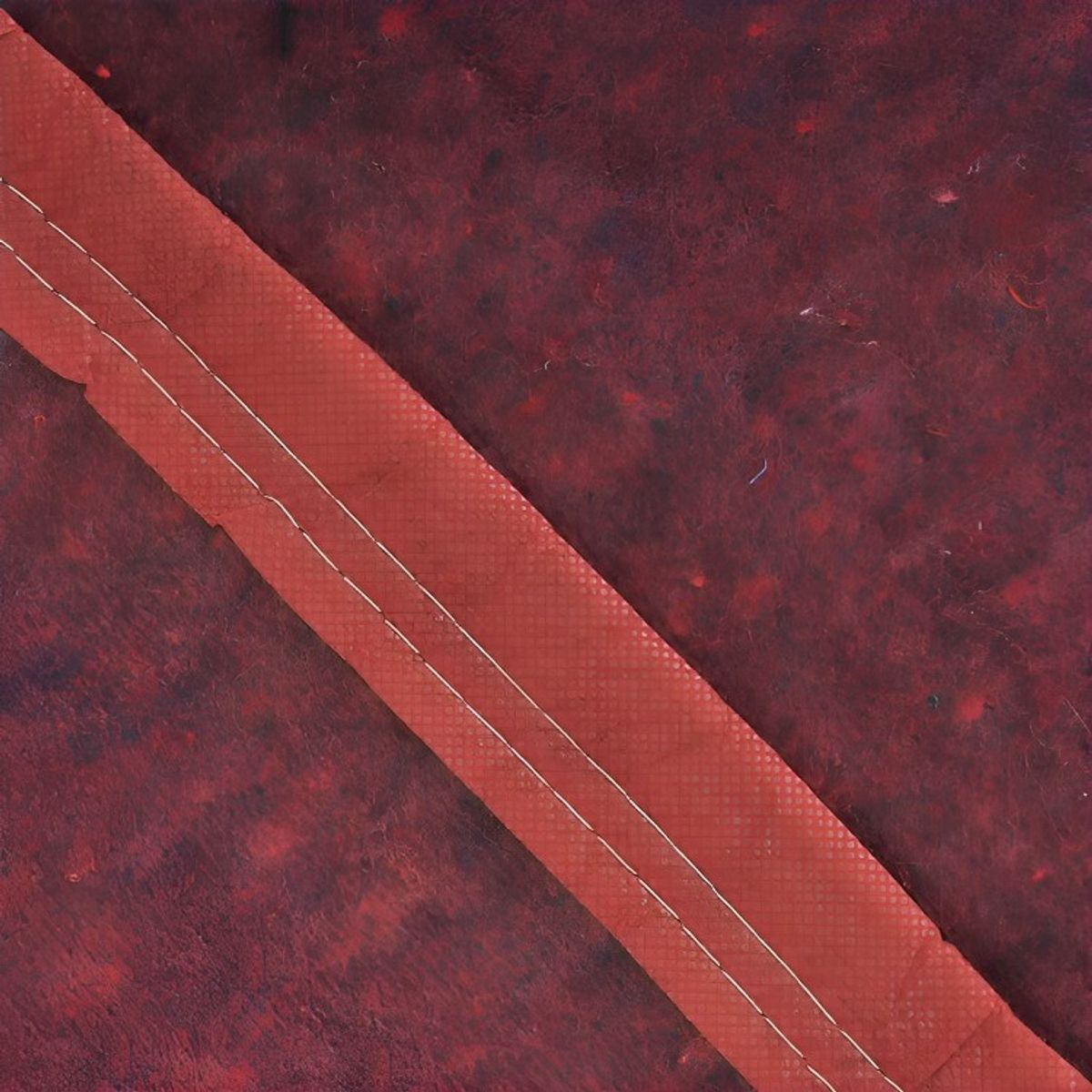 PLUMETTI - Frazada Térmica Queen  Líneas Rojo  Plumetti