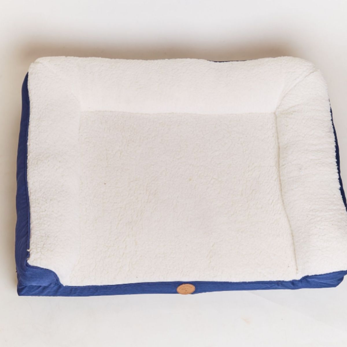 DOG REPUBLIC - Cama Sofá Lavable Mediana Azul M Animal Republic