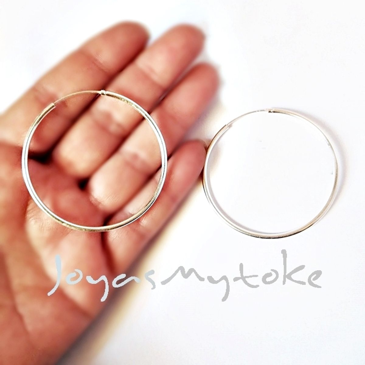 JOYAS MYTOKE - Aros Argolla Lisa Grande Plata Fina 925 Clasica