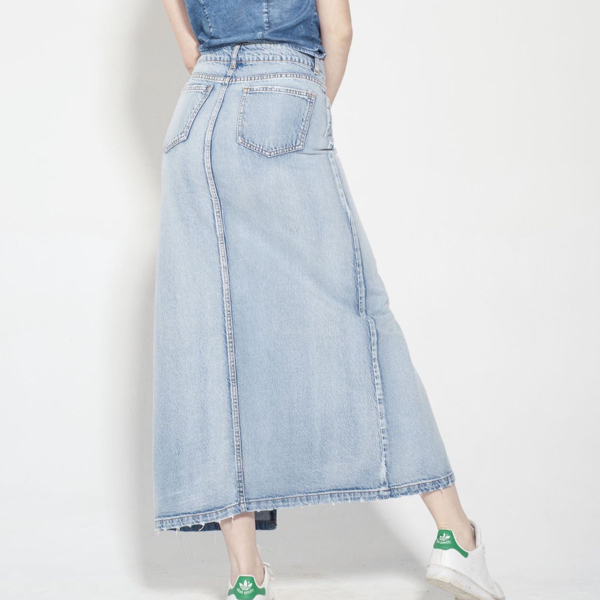 MOMCHIC - Falda Larga Sofia Celeste