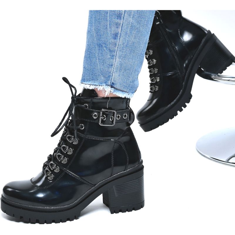 BOTELI - BOTIN NEGRO CON TACON CHAROL.