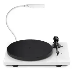 PRO JECT AUDIO - Tornamesa E1 Pro-Ject - Color Blanco Gloss + UberLight Flex 3200 Reliable TL Clamp blanca