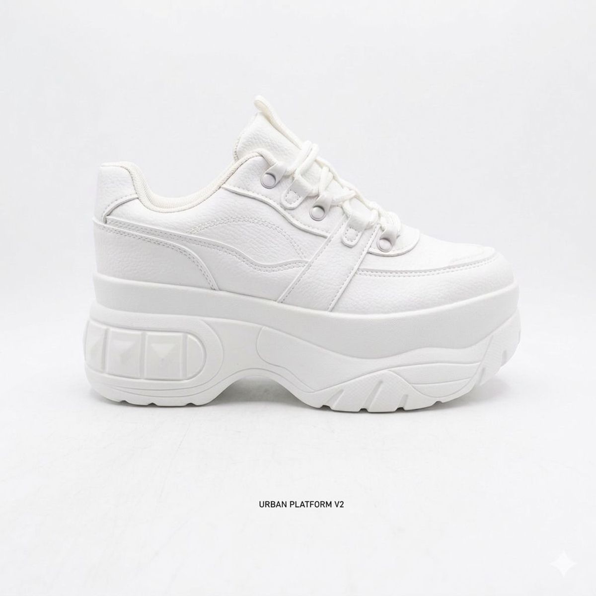 BOTELI - Zapatillas Blancas con Plataforma 6 cm 23-85