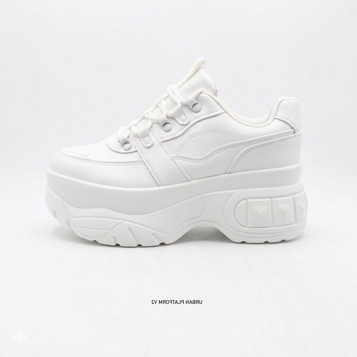 BOTELI - Zapatillas Blancas con Plataforma 6 cm 23-85