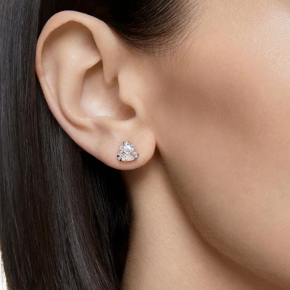 SWAROVSKI - Swarovski Pendientes de poste triple rombo Millenia - Chapado en rodio