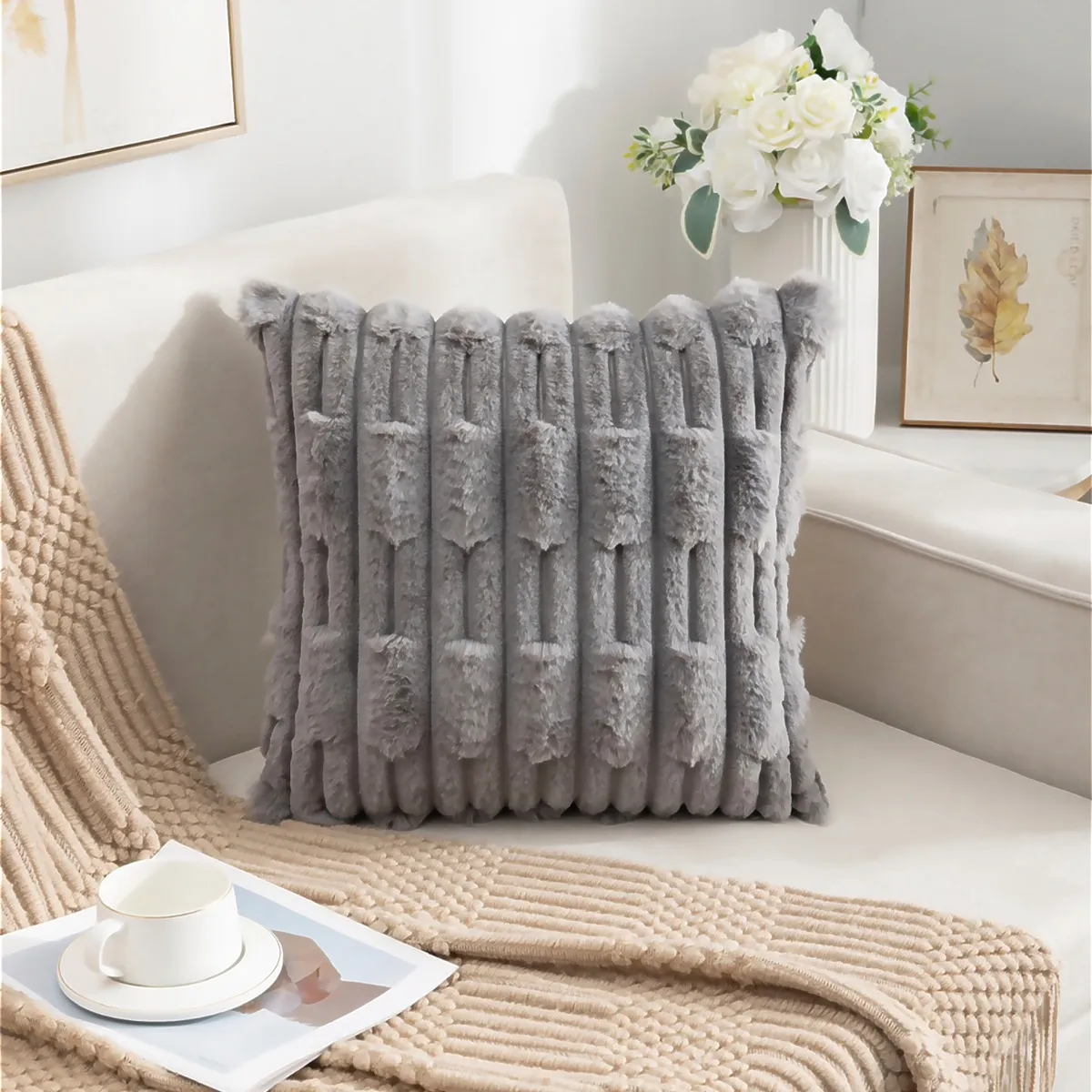 ALTERNATIVE - Funda Cojín Relieve - Gris Aterciopelada 45x45 cm - 448