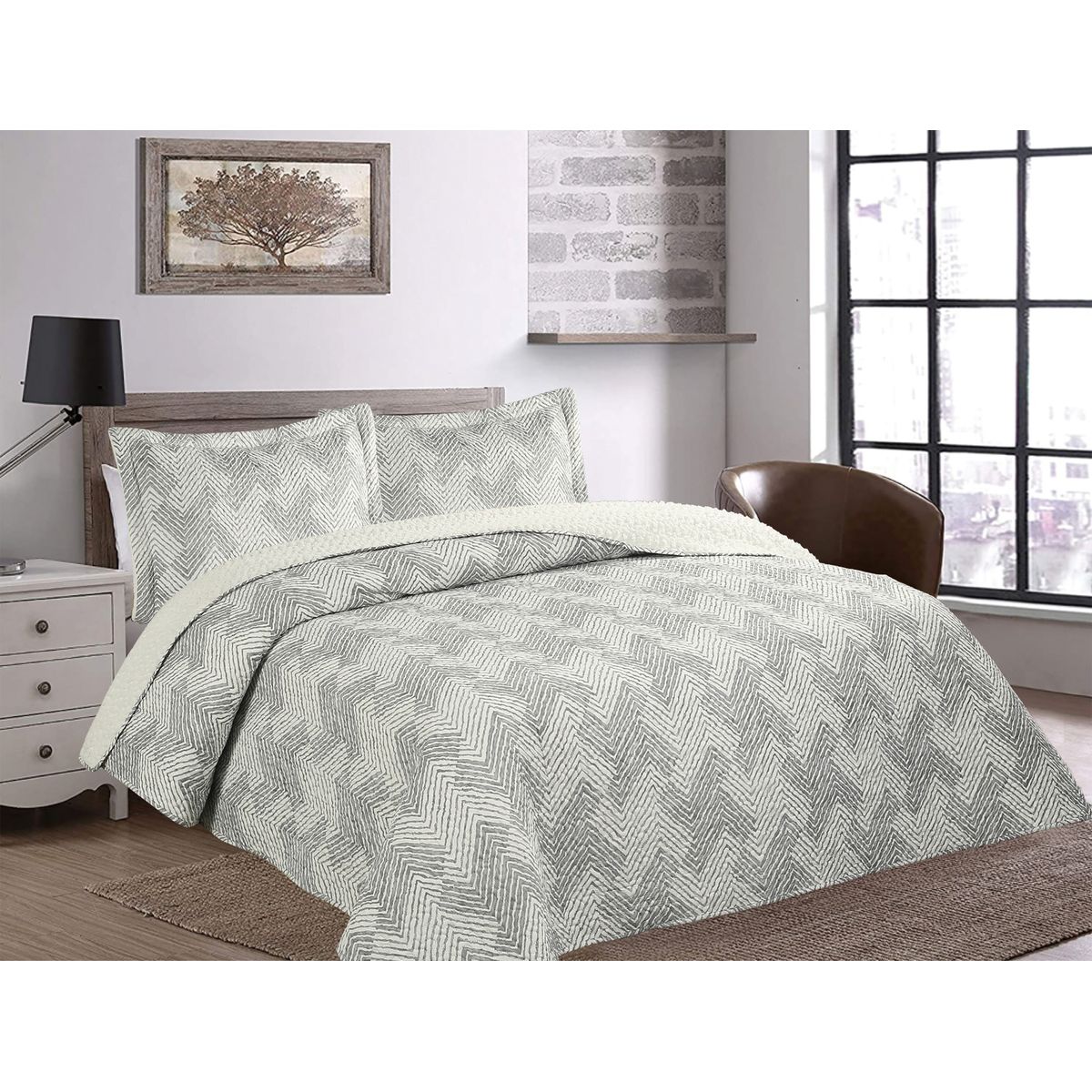 CHANTILLY - Quilt Ultrasonic Sherpa Geo