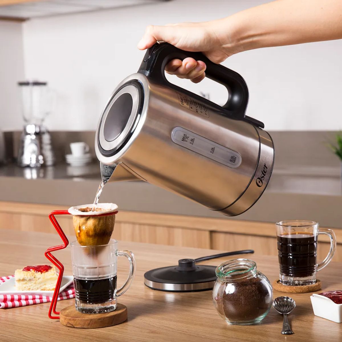 OSTER - Hervidor de Agua Electrico de 1.7 LTS Tetera Digital Oster Inox