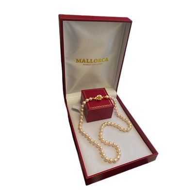 Imagen 2 del producto COLLAR PERLAS DE 45 CMS. BROCHE FLOR DORADO.