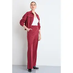 IO - Pantalon Burdeo Mujer